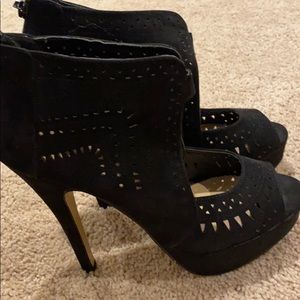 Shoes! Shoes! Just fab heels
